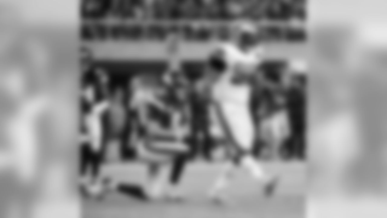 Saints 30 - Vikings 20(W)
New Orleans Saints 2018 Season
Michael C. Hebert
