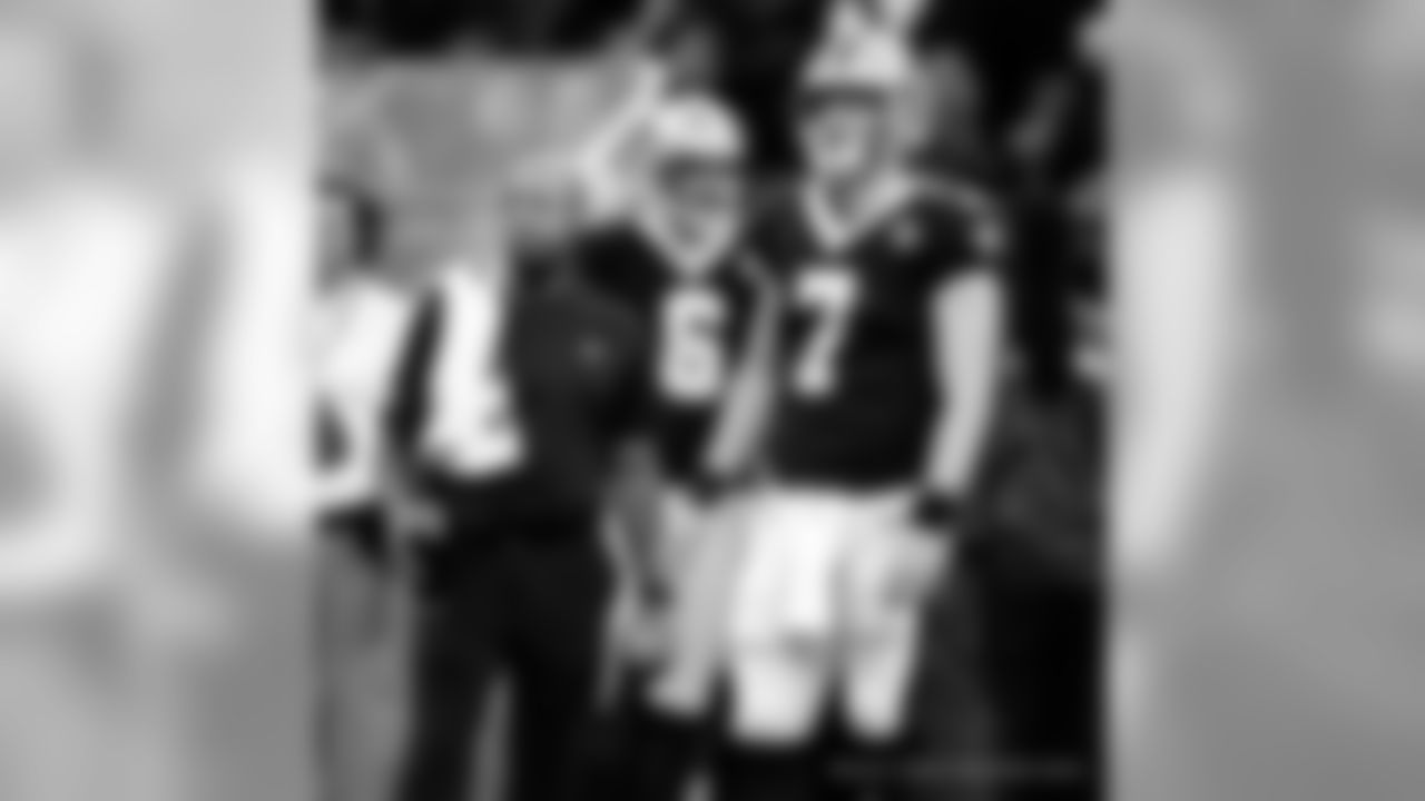 August 18, 2018
Pre Season Game - 1P
Arizona 20 - New Orleans 15 (L)
New Orleans Saints 2018 Season
Michael C. Hebert