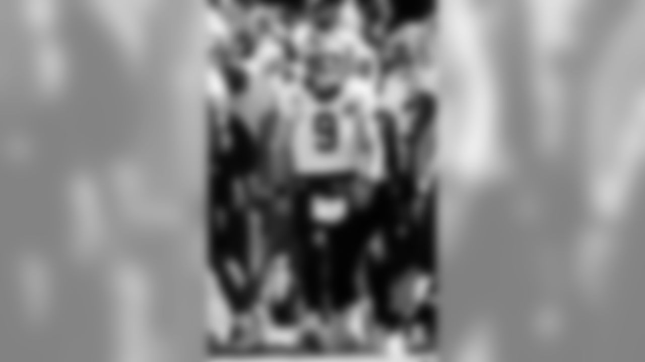 Gallery-Reg-Wk7-Saints-Ravens-Pregame-B-102118-025
