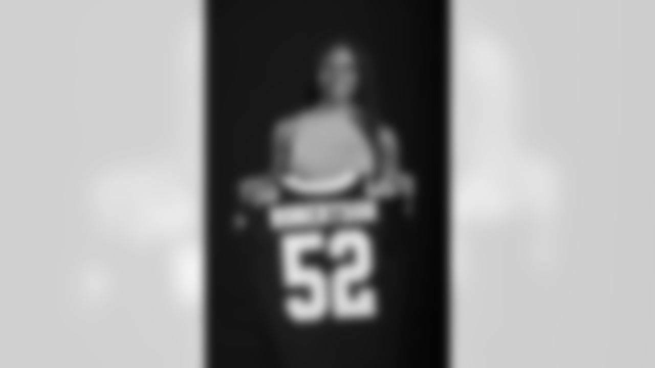 Former New Orleans Saints linebacker Craig Robertson announced his official retirement from the NFL on March 11, 2022.
