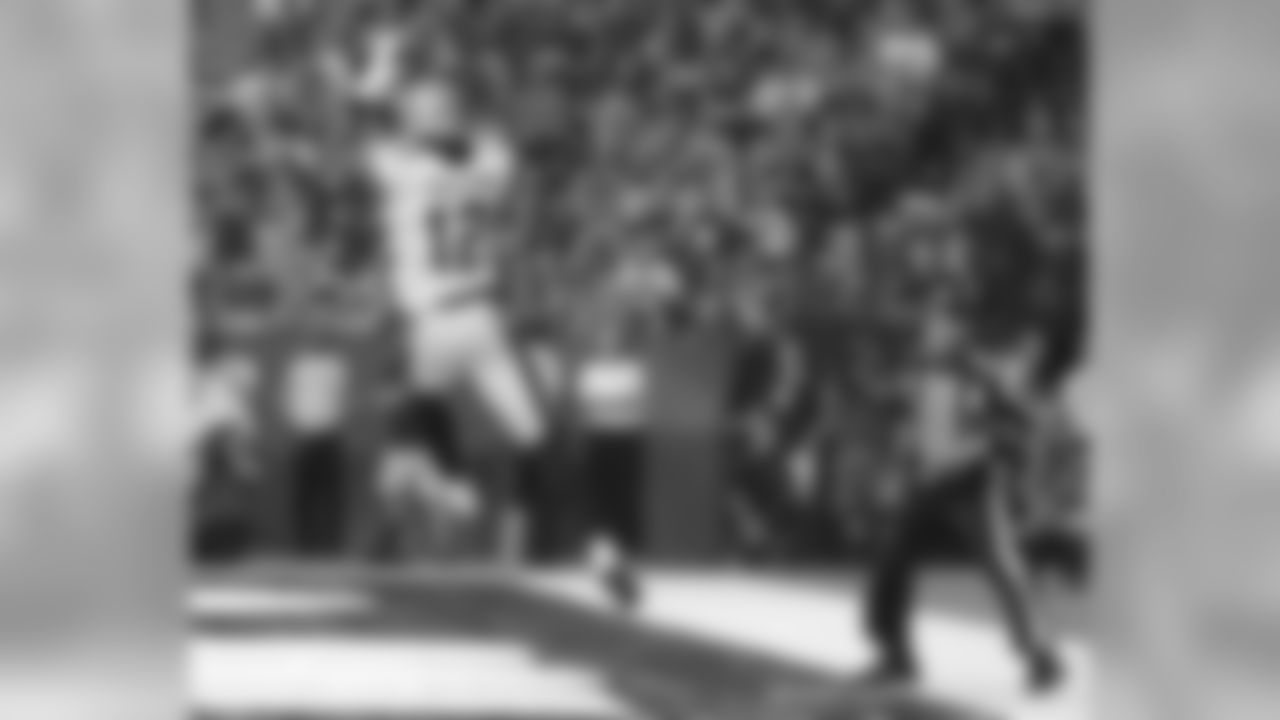 We look back at Saints Hall of Fame wide receiver Marques Colston's years with the New Orleans Saints