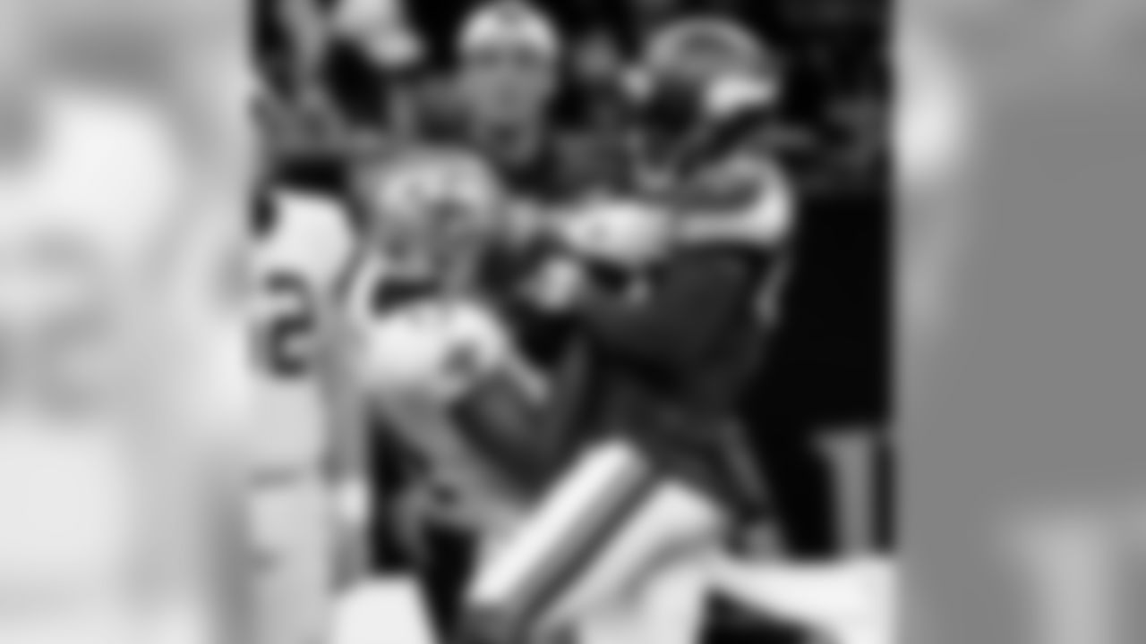 2019 Saints Pre Season
Vikings 35 Saints 24 (L)
2019 New Orleans Saints
All Images Copyright Michael C. Hebert