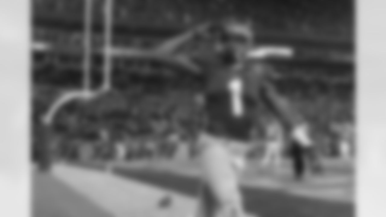 Florida State wide receiver Kelvin Benjamin was selected with the 28th pick in the 2014 NFL Draft by the Carolina Panthers.