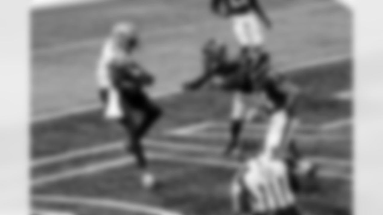 Game action photos from the New Orleans Saints vs. Atlanta Falcons matchup in Week 13 of the 2020 NFL season.