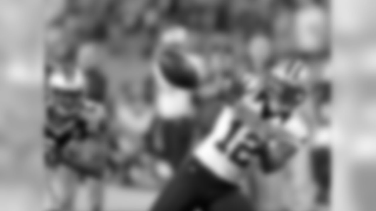 As he celebrates his birthday, we look back at New Orleans Saints Hall of Fame wide receiver Marques Colston's years with the team.