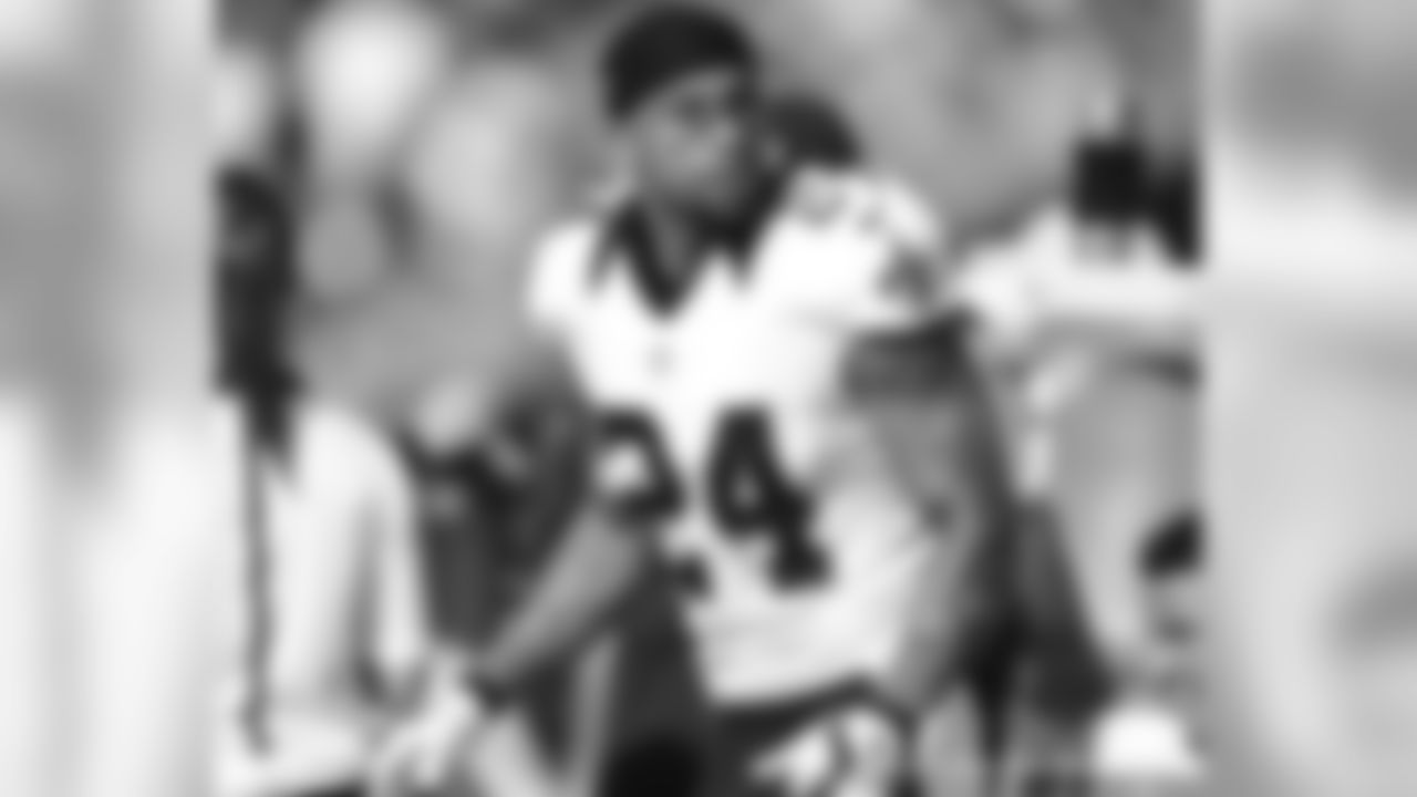 24 CB Kyle Wilson