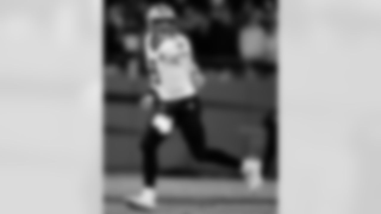 Saints 12 - Carolina 9 (W)
New Orleans Saints 2018 Season
Michael C. Hebert