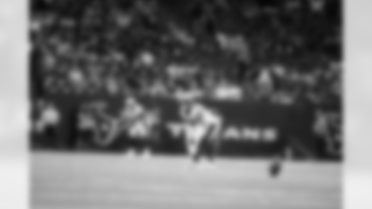 New Orleans Saints kicker Wil Lutz in action during the 2022 Preseason Week 1 game against the Houston Texans.