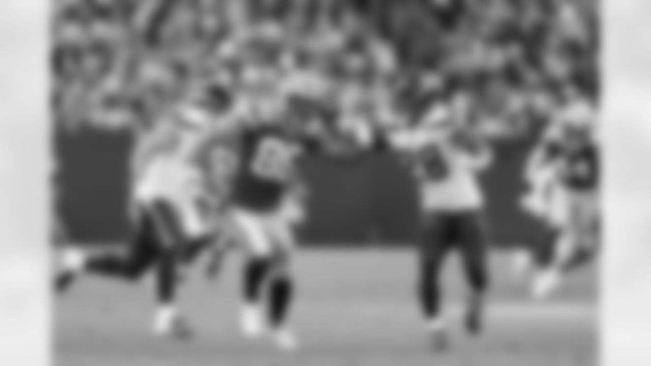 New Orleans Saints announced that they have signed with free agent safety Ugo Amadi on Tuesday, March 7, 2023. Check out Ugo in action with the Seattle Seahawks during his NFL career.