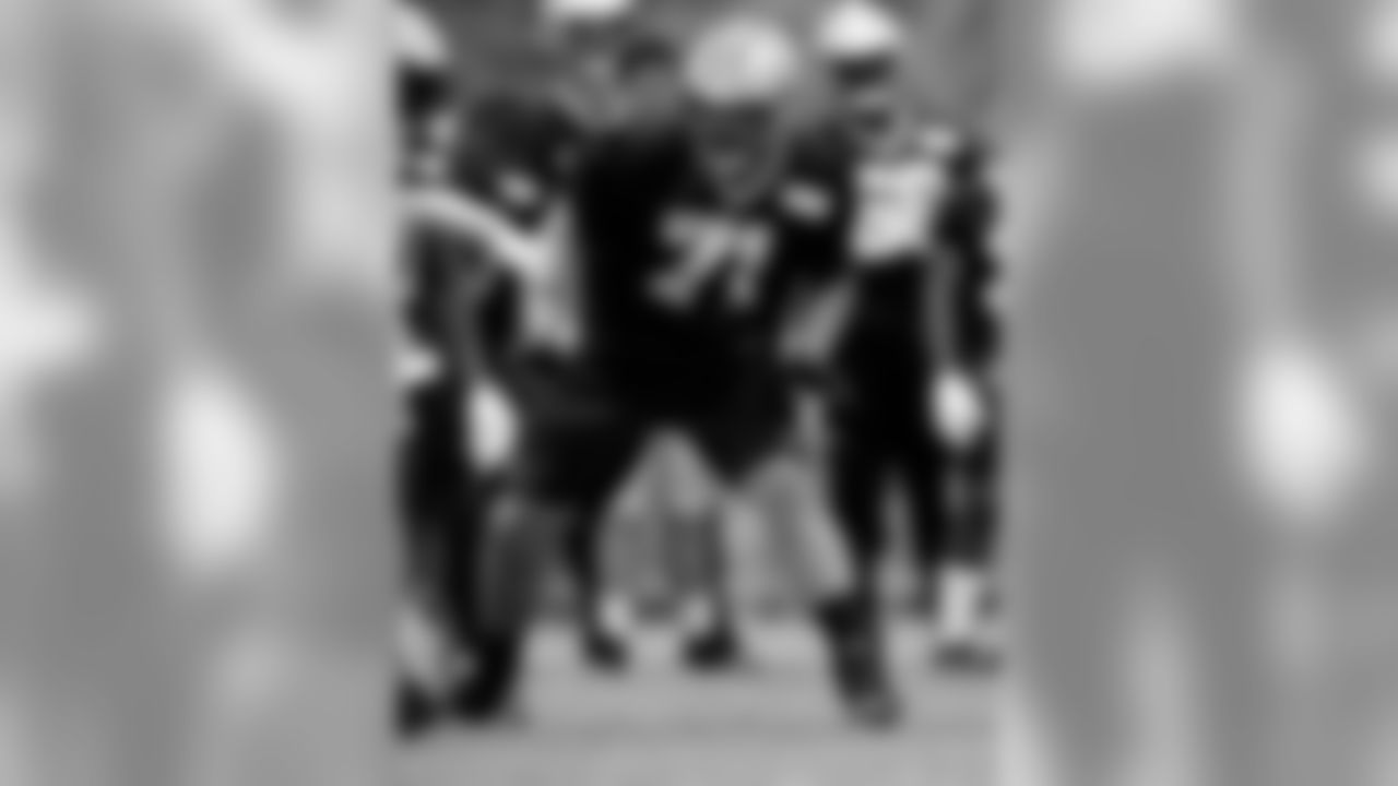 2019 New Orleans Saints - Vet Mini Camp
June 11th
All Images Copyright Michael C. Hebert