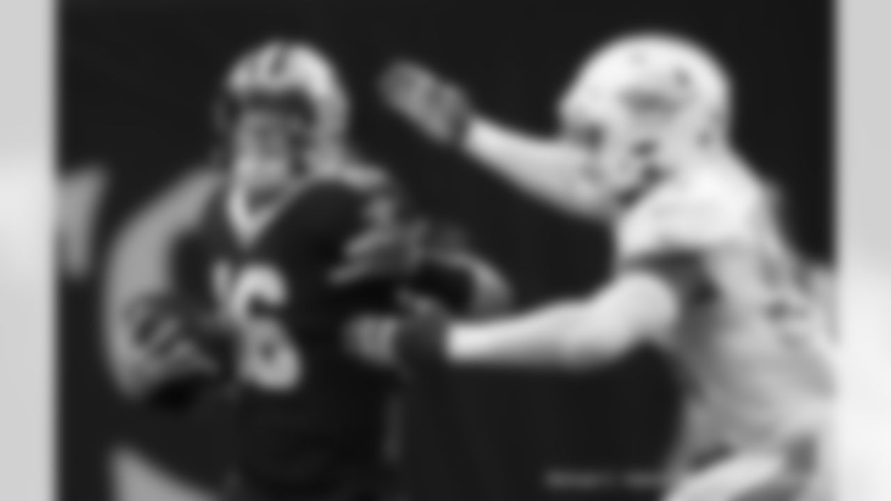 The New Orleans Saints take on the Miami Dolphins at the Caesars Superdome in Week 16 of the 2021 NFL season.