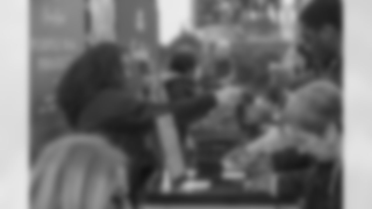 Gallery-NOSATL-PurpleBag-112218-0008