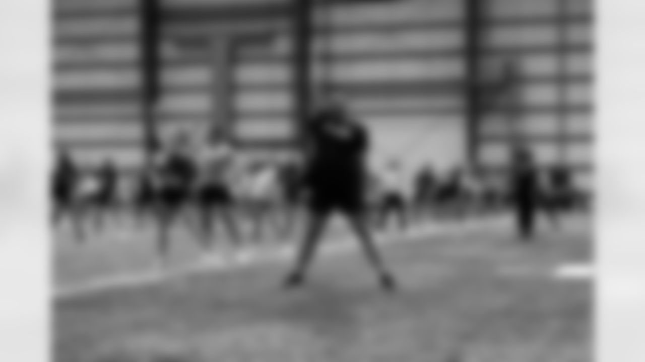 Our 2022 Saints Jr. Cheer Krewe participated in Day 1 of practice at the Ochsner Sports Performance Center in preparation for their preseason halftime performance on August 26.