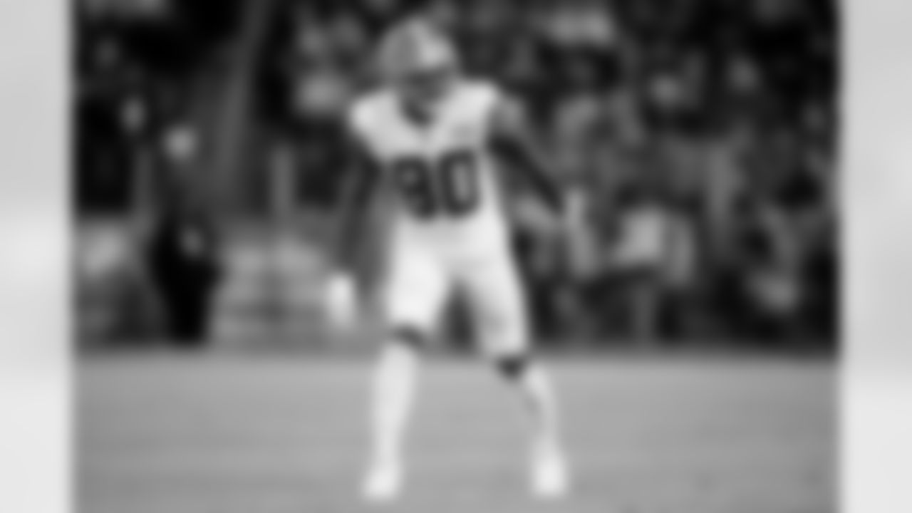 New Orleans Saints announced that they have agreed to terms with free agent receiver Jarvis Landry. Check out Jarvis in action with the LSU Tigers, Miami Dolphins, and Cleveland Browns during his career.