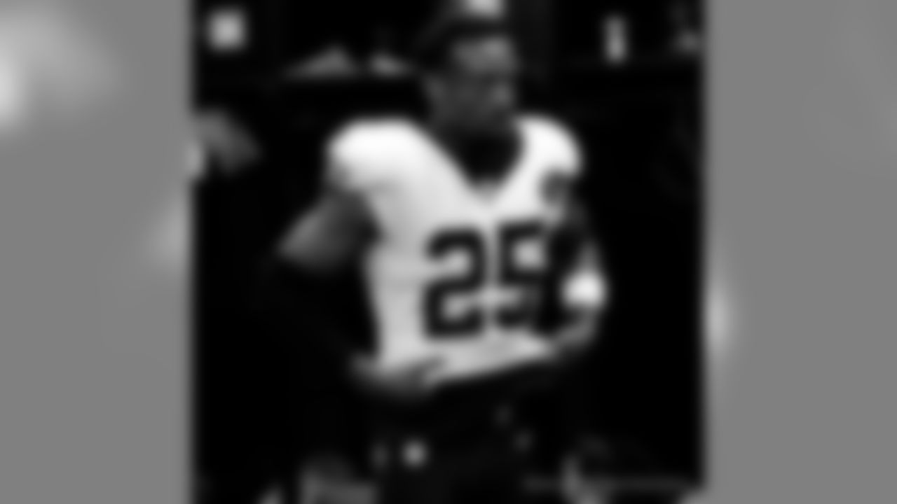Eli Apple