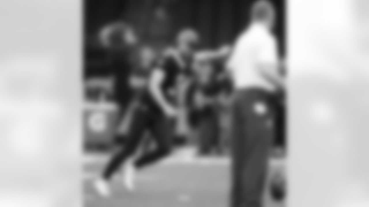 Check out the team arrivals and preparations from the New Orleans Saints ahead for their Week 5 matchup against the Seattle Seahawks at the Caesars Superdome.