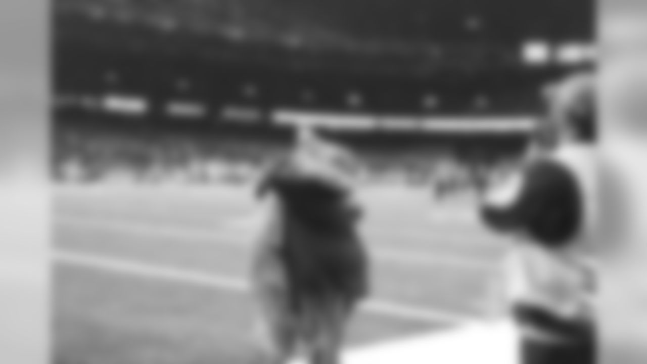 Gallery_WK9_CrownRoyal_110618_04
