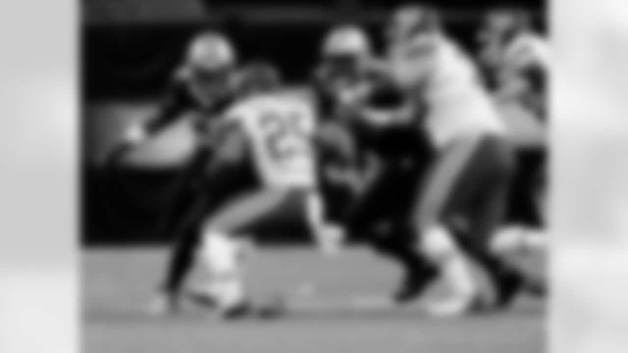 Game action photos from the New Orleans Saints vs. Kansas City Chiefs matchup in Week 15 of the 2020 NFL season.