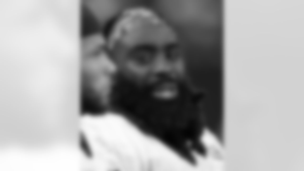 New Orleans Saints linebacker Demario Davis took the field for open practice during 2022 Saints Training Camp presented by Rouses Markets on Sunday, August 21 at the Caesars Superdome.