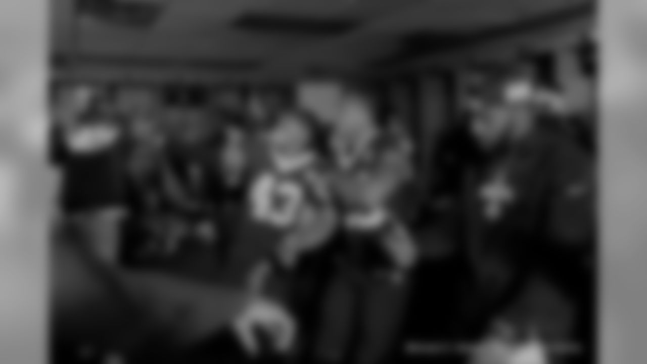 Saints 20 - Eagles 14 (W)
Divisional Game
Michael C. Hebert