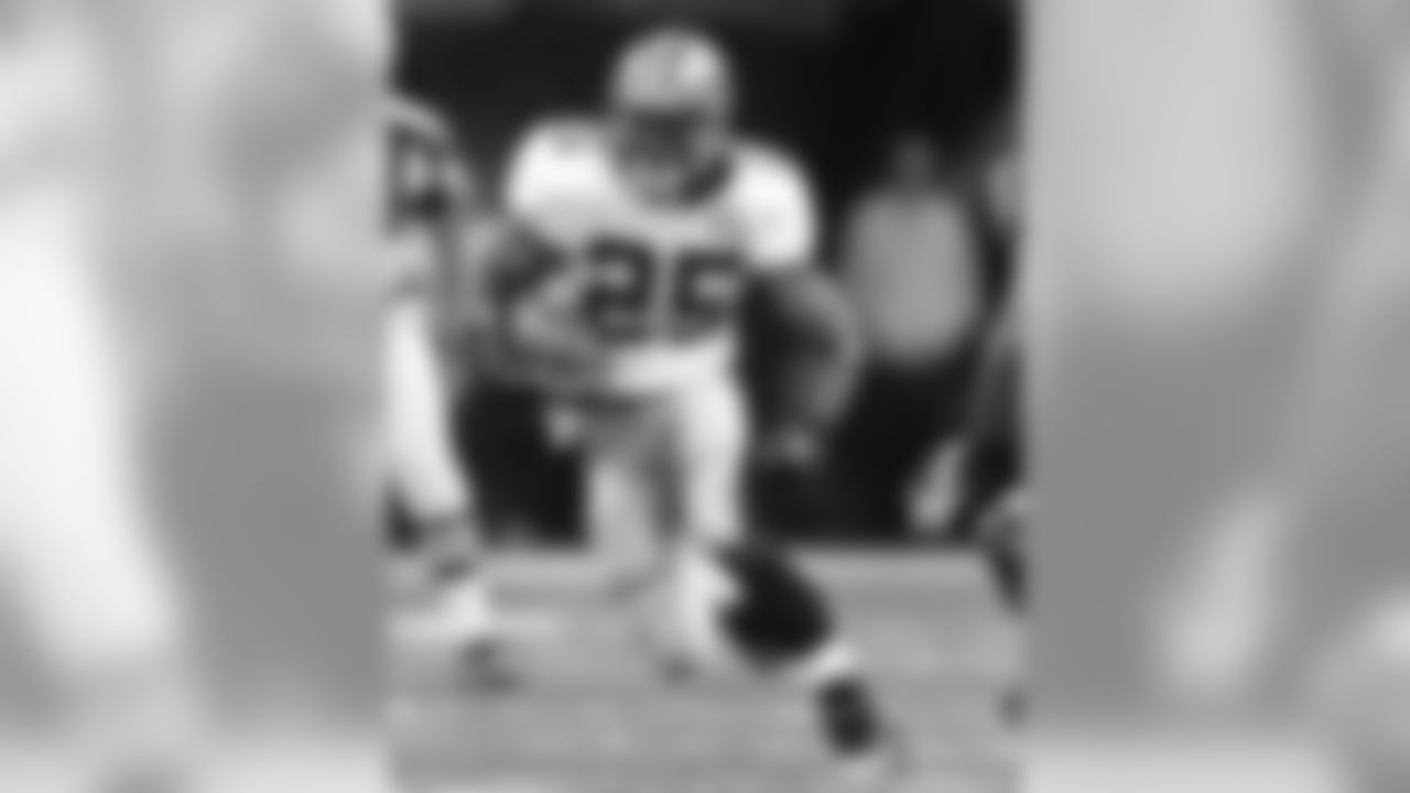 We look back at running back Reggie Bush's years in uniform and team memories with the New Orleans Saints.