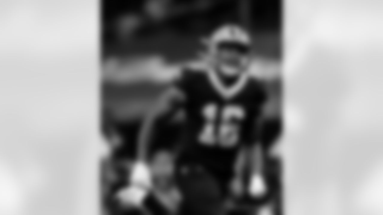 Game action photos from the New Orleans Saints vs. Los Angeles Chargers matchup in Week 5 of the 2020 NFL season.