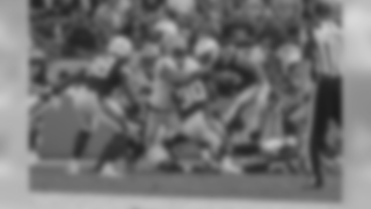 Gallery-saints-chargers-psgame3-2560x1440-1554