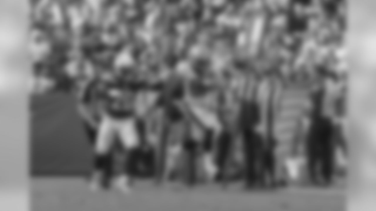 Gallery-saints-chargers-psgame3-2560x1440-2247