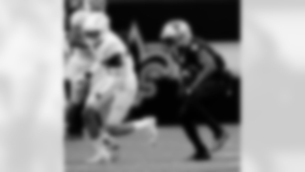 Game action photos from the New Orleans Saints vs. Los Angeles Chargers matchup in Week 5 of the 2020 NFL season.