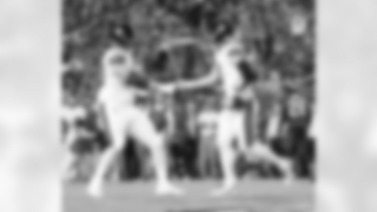 New Orleans Saints players in action during their 2022 Week 13 game against the Tampa Bay Buccaneers.