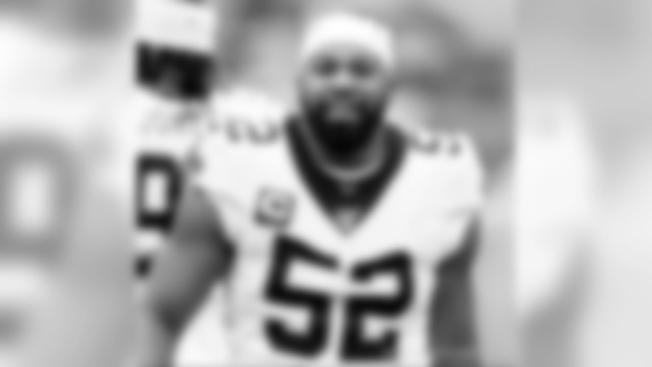 Pregame photos from Charlotte as the New Orleans Saints prepared to take on the Carolina Panthers in week 17 of the 2019 NFL season.
