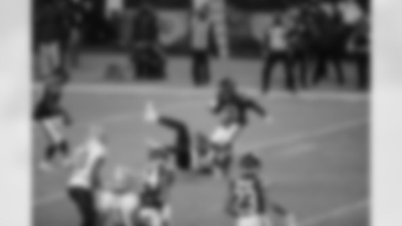 Game action photos from the New Orleans Saints at Chicago Bears matchup in Week 8 of the 2020 NFL season.