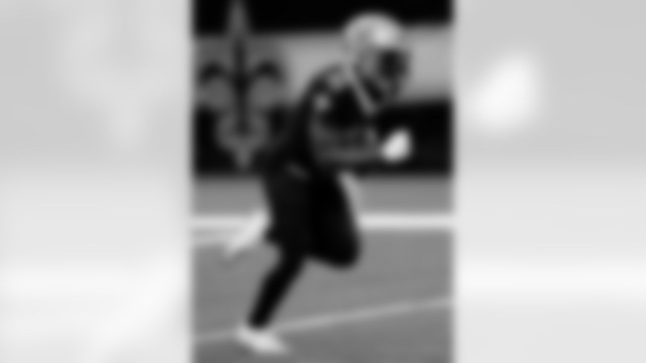 Check out photos of New Orleans Saints wide receiver Deonte Harris in action during the 2020 NFL season.
