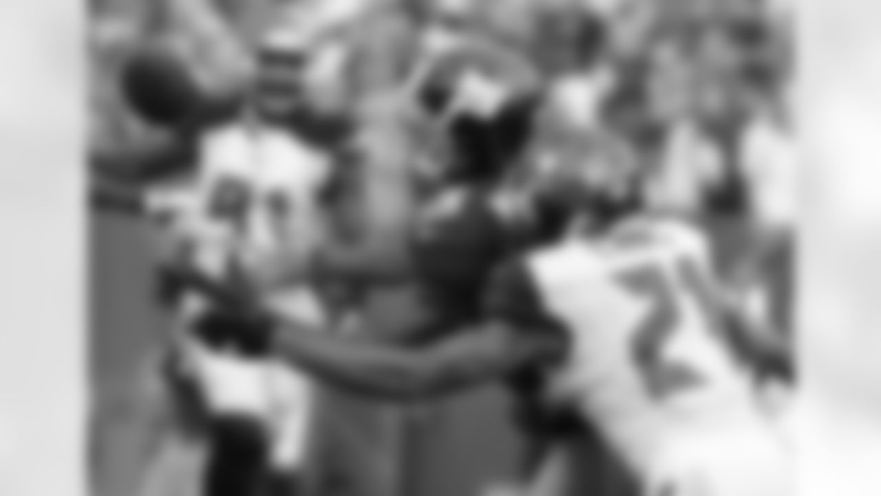 New Orleans Saints announced that they have agreed to terms with free agent defensive back Justin Evans on Monday, April 4, 2022. Check out Justin in action with the Tampa Bay Buccaneers during his NFL career.