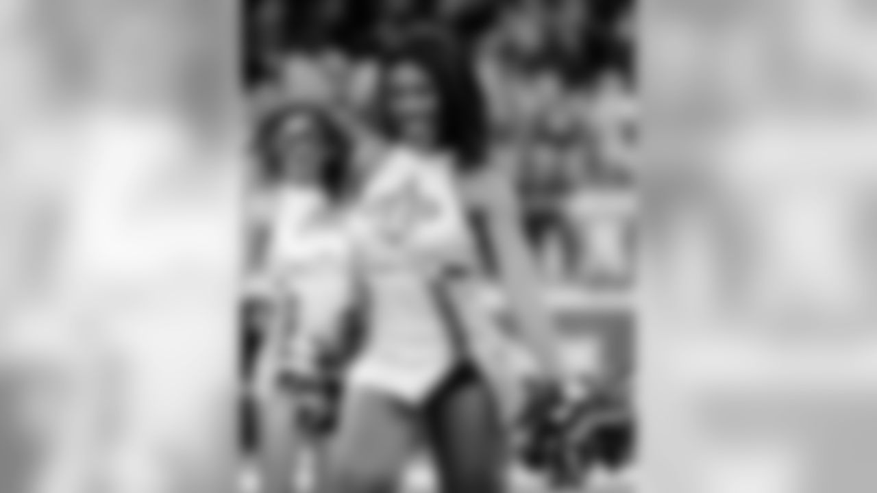 Saints 34 - Panthers 31 (W) 9-2
2019 New Orleans Saints
All Images Copyright Michael C. Hebert