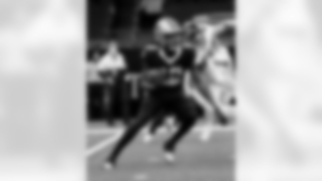 Game action photos from the New Orleans Saints vs. Atlanta Falcons matchup in Week 11 of the 2020 NFL season.