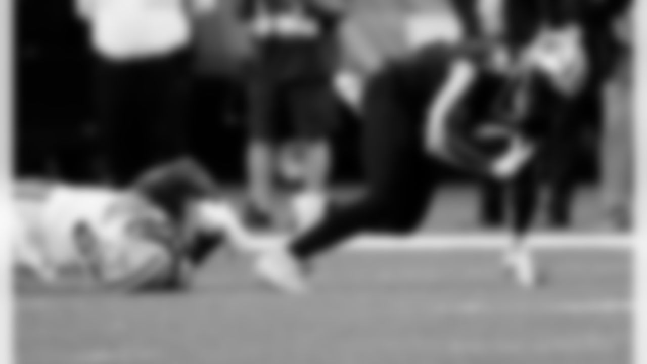 Game action photos from the New Orleans Saints vs. Green Bay Packers matchup in Week 3 of the 2020 NFL season.