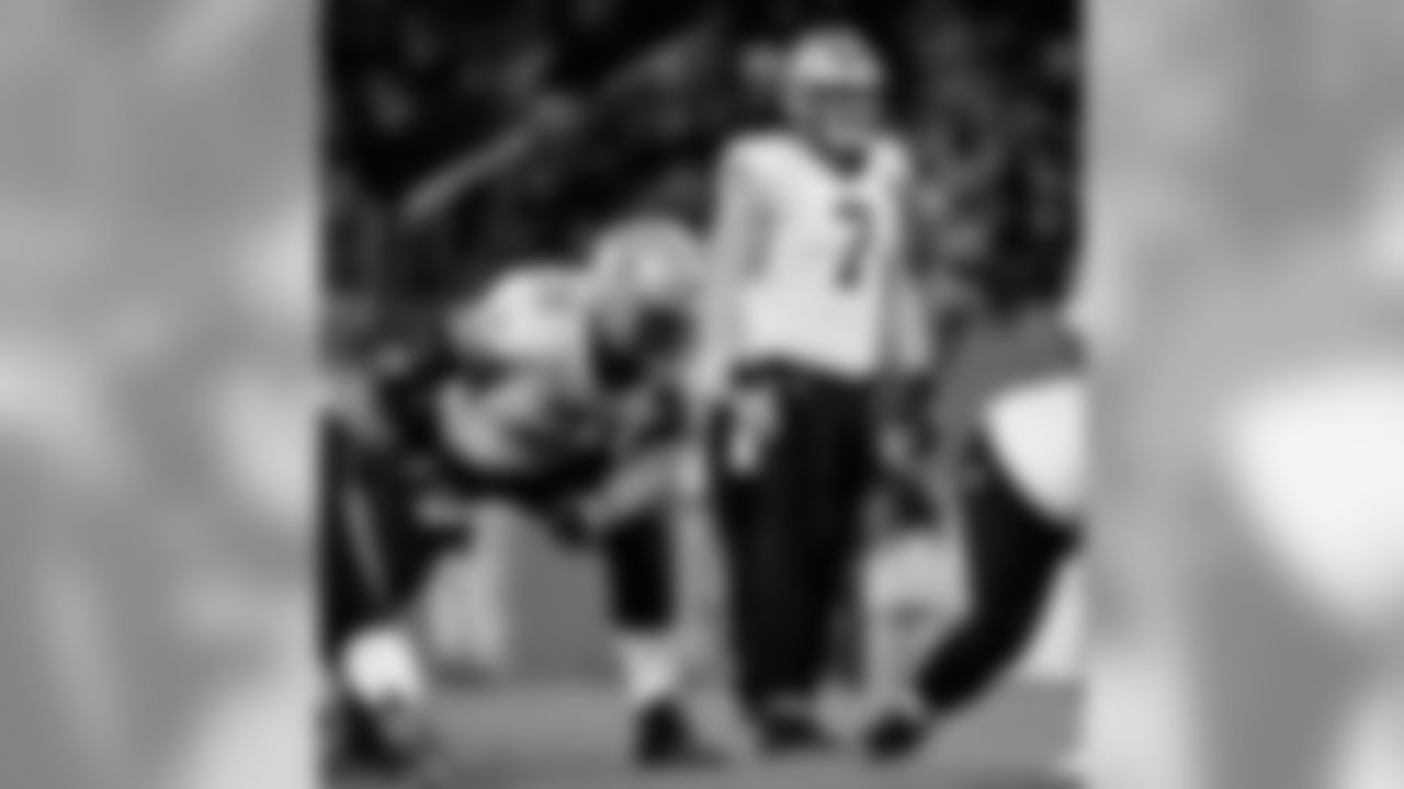 Saints 12 - Carolina 9 (W)
New Orleans Saints 2018 Season
Michael C. Hebert