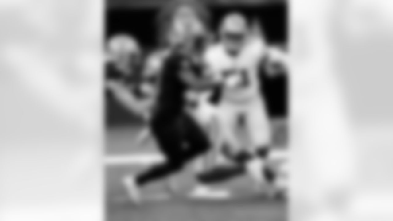 Check out photos of New Orleans Saints wide receiver Deonte Harris in action during the 2020 NFL season.