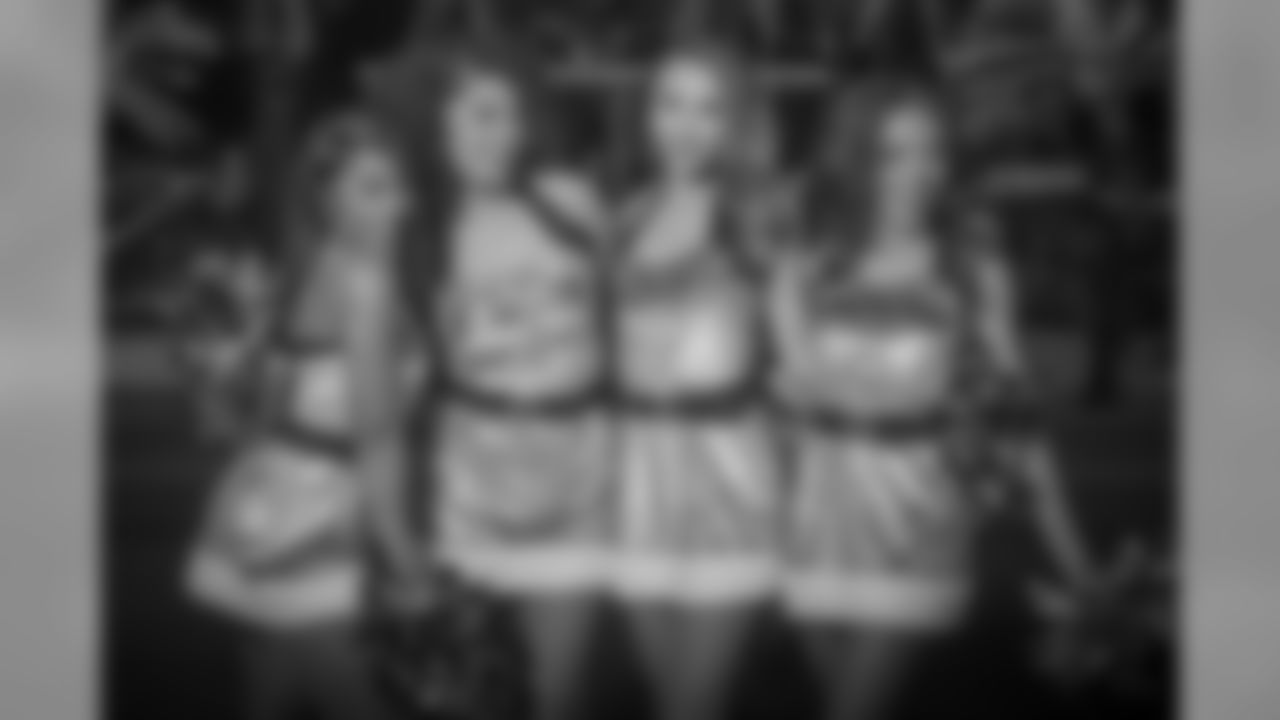 Gallery_Faces_Saintsations_Abigal_01012019_08