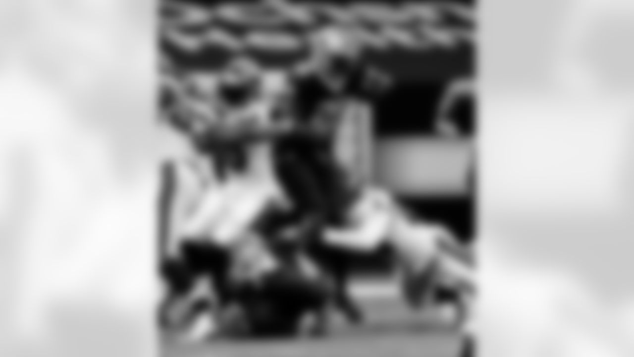 1-BUCS GAME 2020
SAINTS 34 - BUCS 23 (W)
All Images Copyright Michael C. Hebert