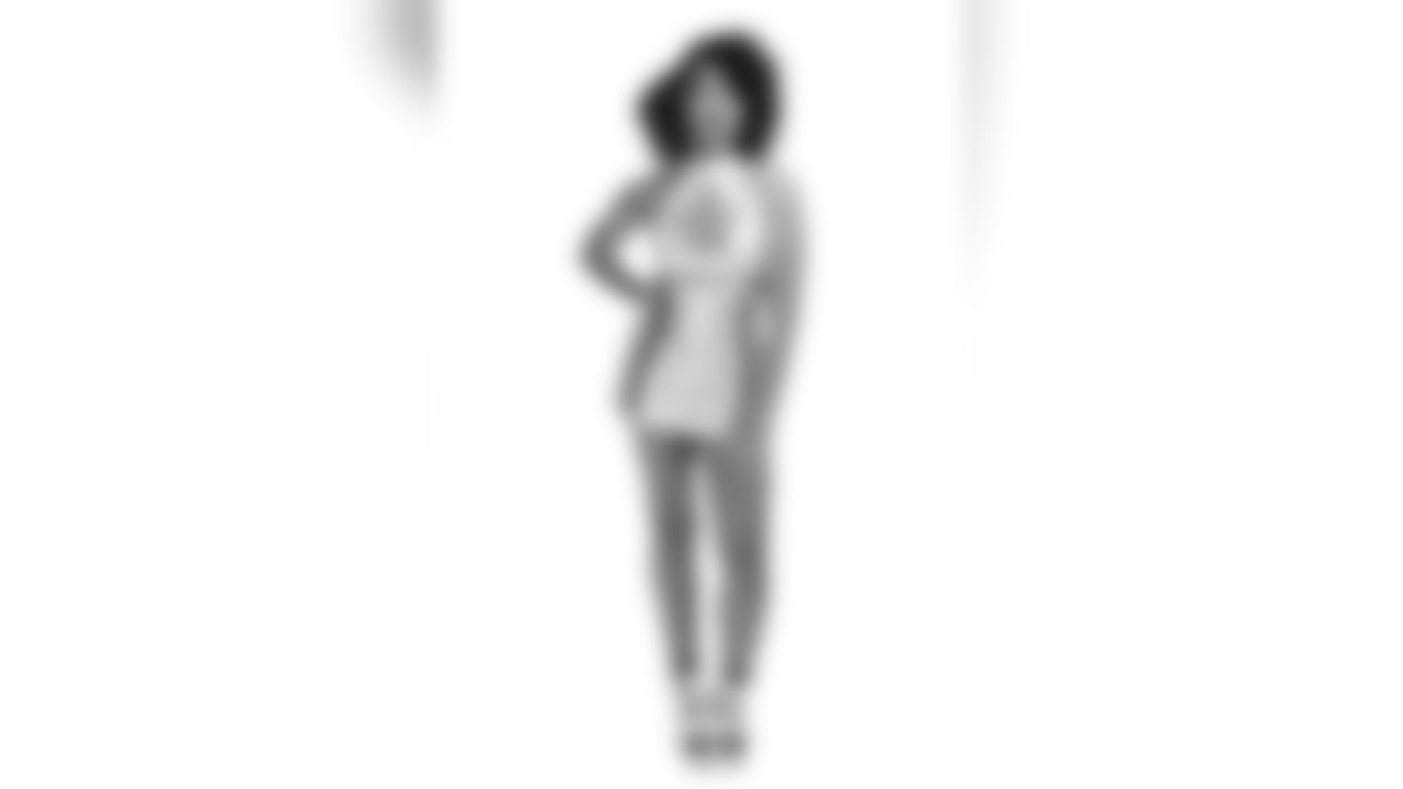 Gallery_Faces_Saintsations_Morgan_011819_04