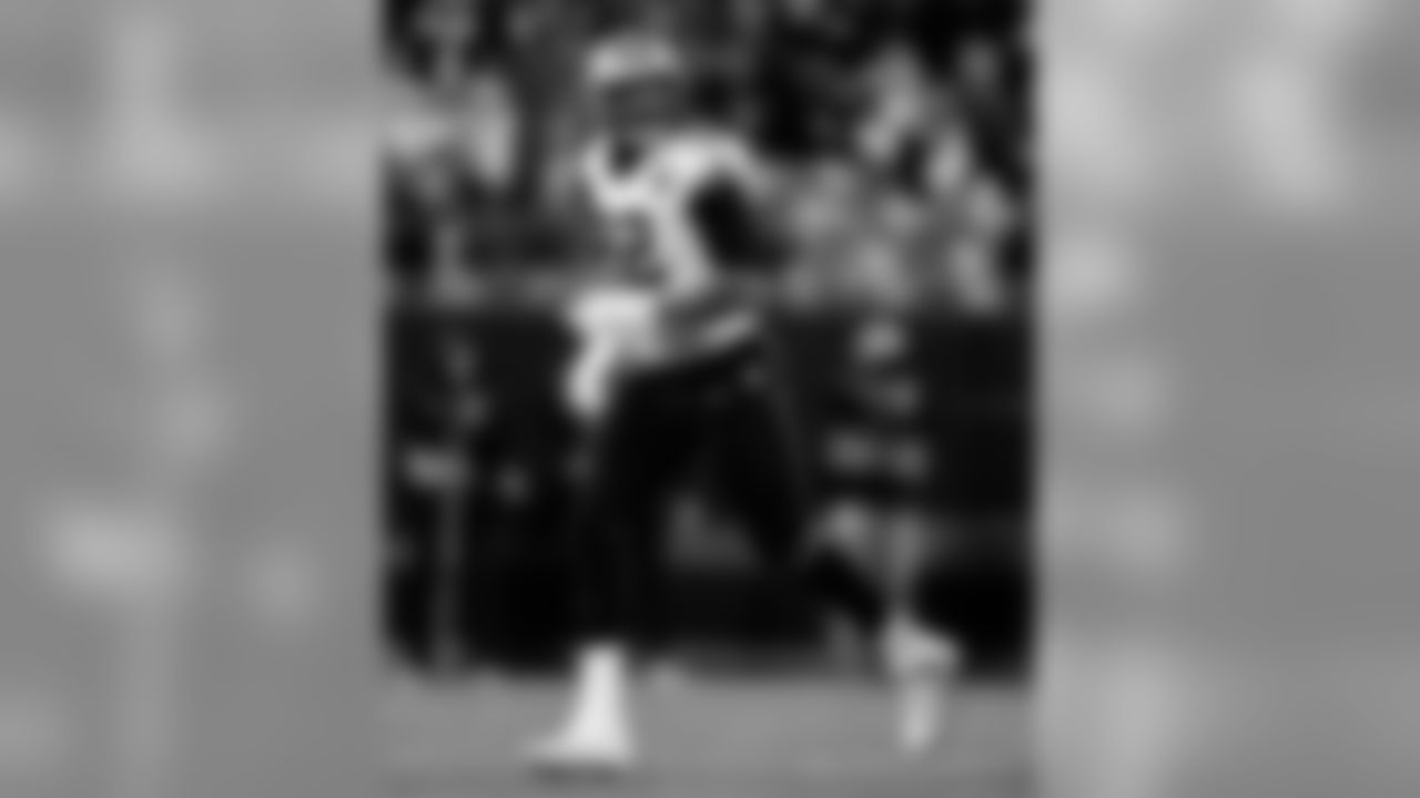 Saints 12 - Carolina 9 (W)
New Orleans Saints 2018 Season
Michael C. Hebert