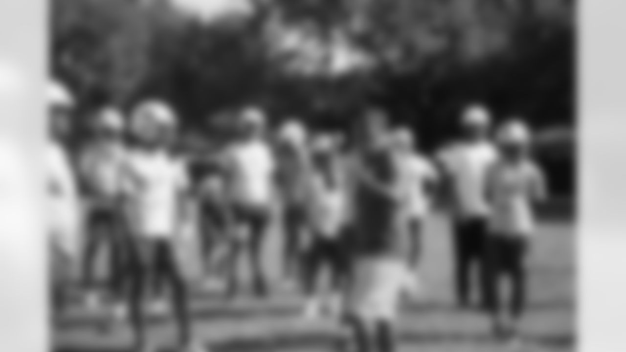 Gallery_coachoftheweek_102320_007