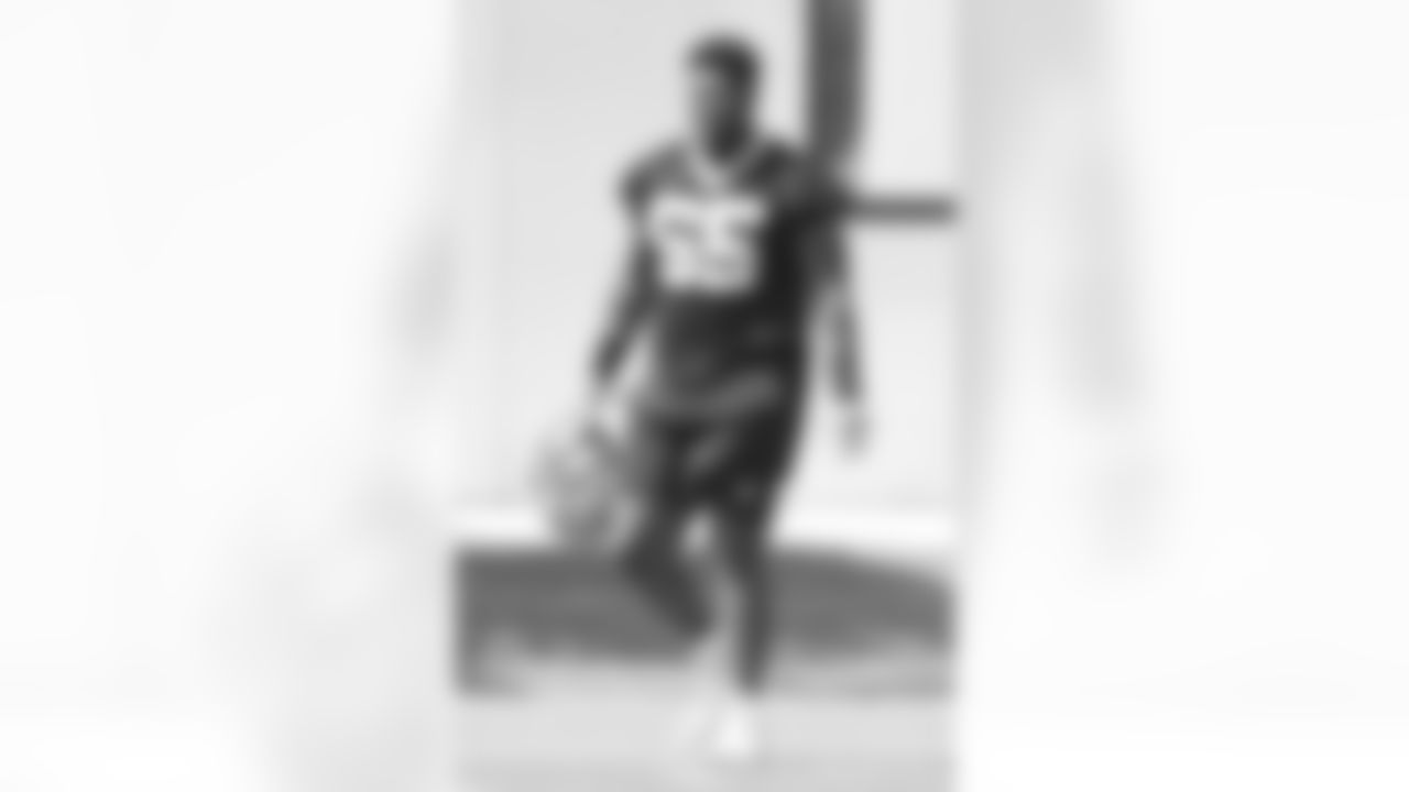 New Orleans offensive lineman Khalique Washington participates in Day 1 of 2022 Minicamp at the Ochsner Sports Performance Center on Tuesday, June 14, 2022.