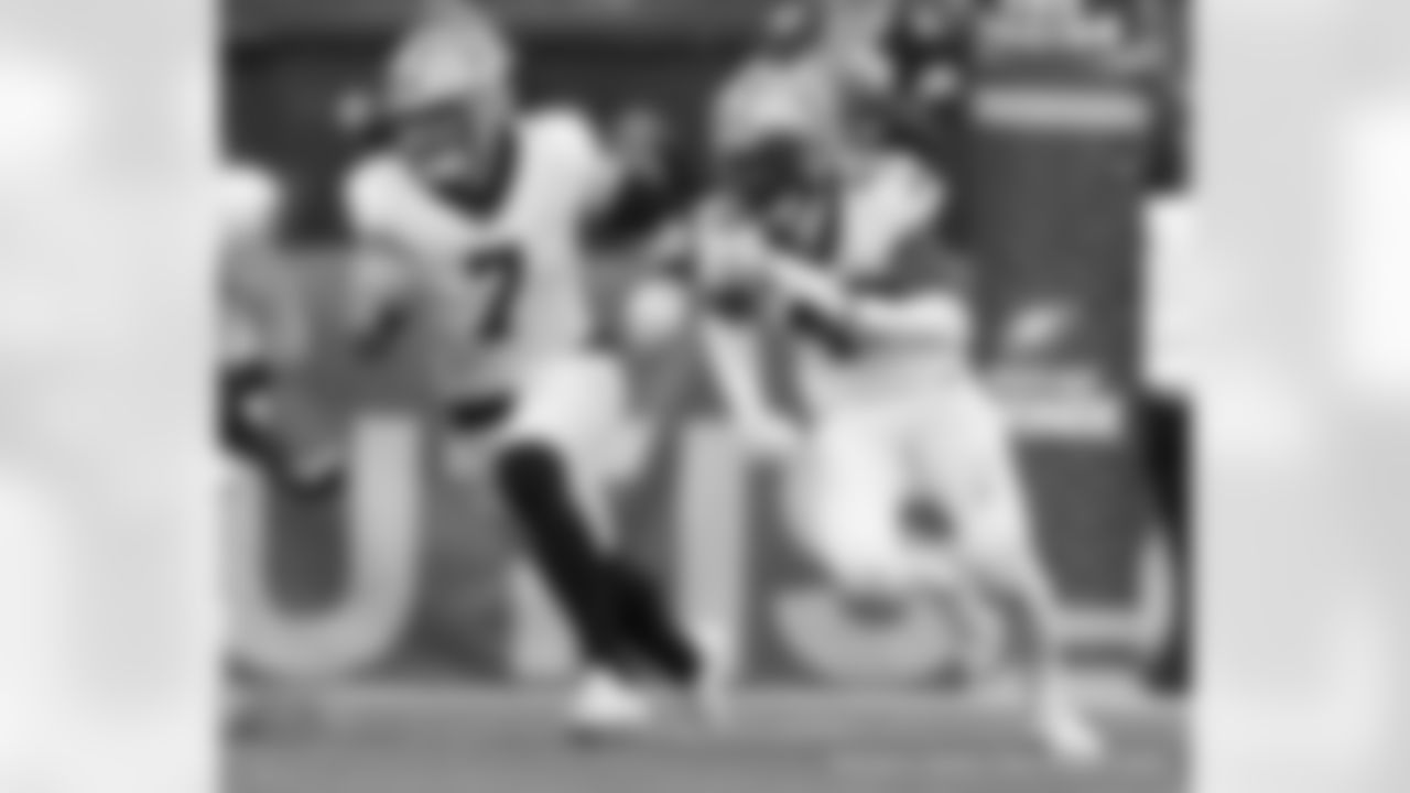 Check out the game action from the New Orleans Saints win against the Philadelphia Eagles in Week 17 of the 2022 NFL season.