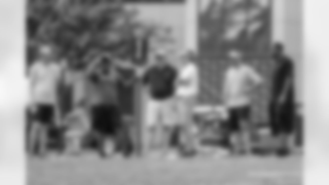 Gallery-TrainingCampCoachesD4-07292018-12