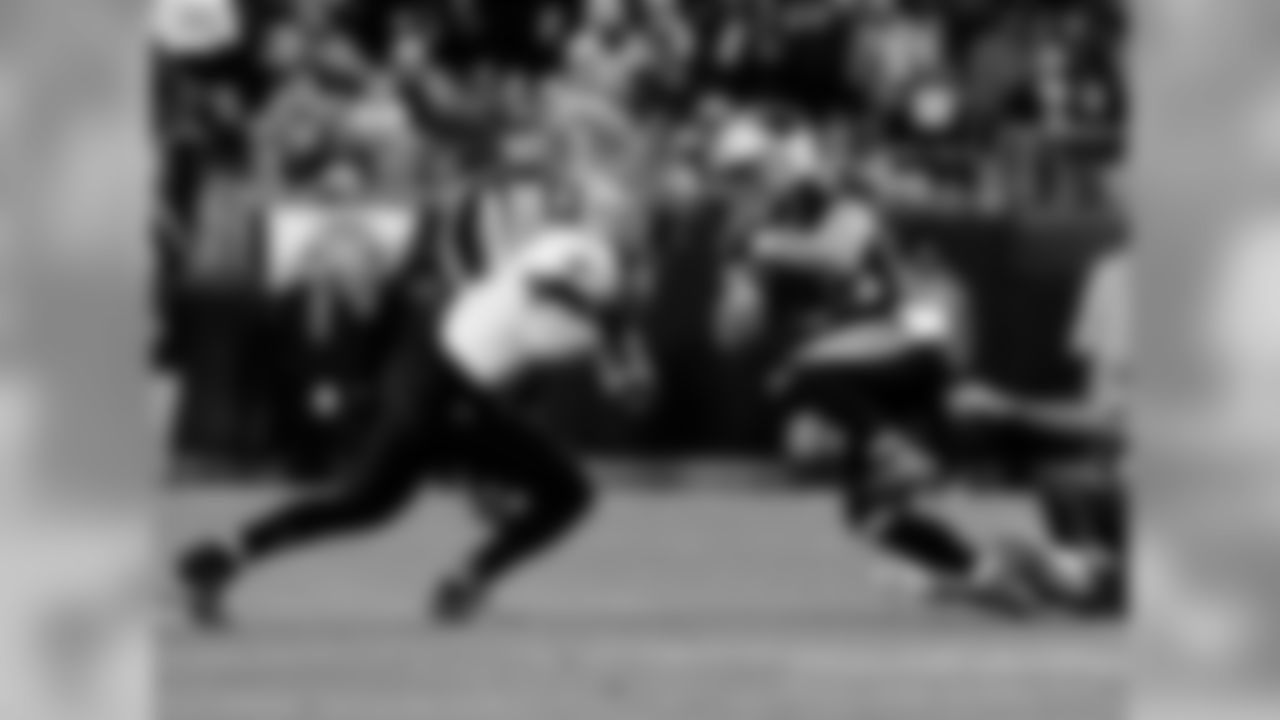 Saints 12 - Carolina 9 (W)
New Orleans Saints 2018 Season
Michael C. Hebert