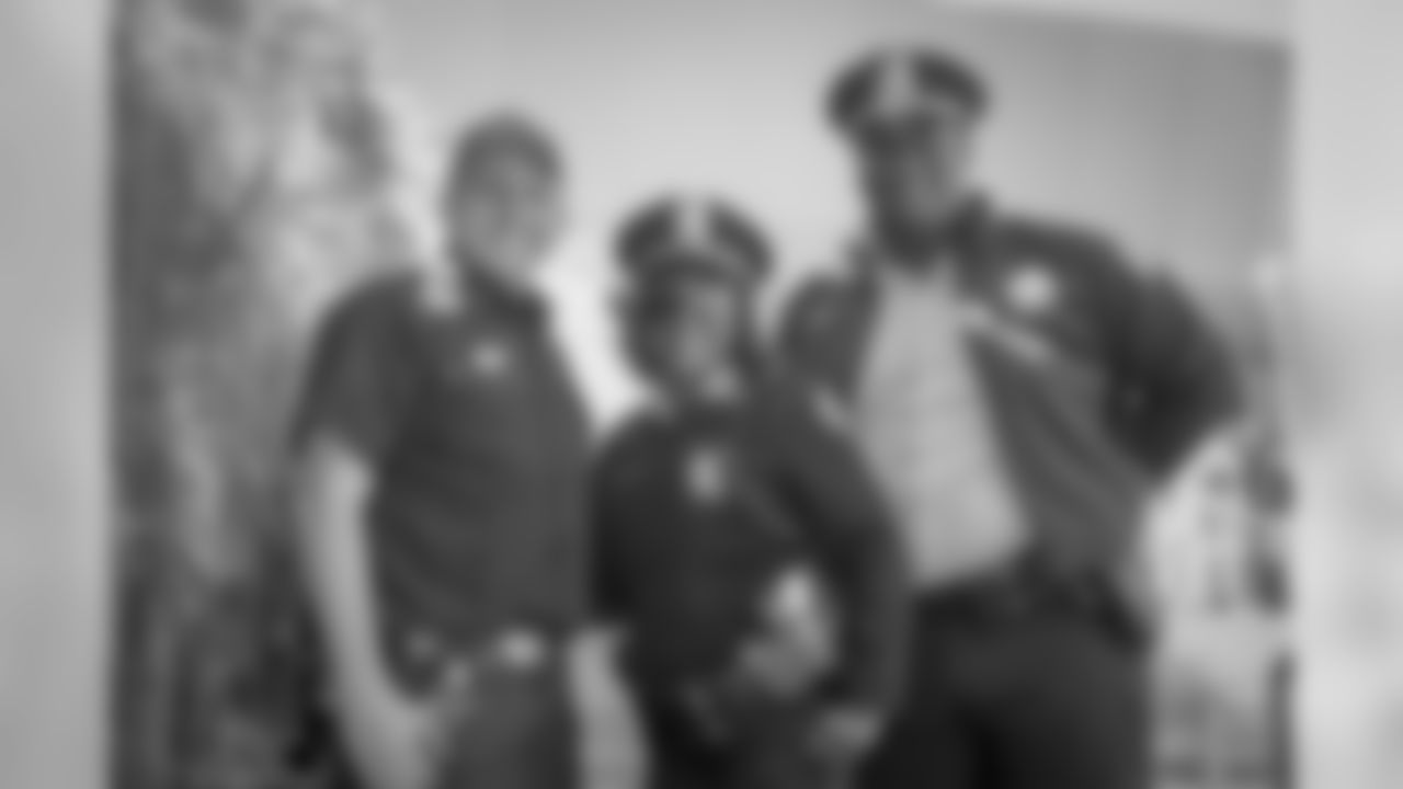 Gallery-fans-champions-square-1440-256-_0331