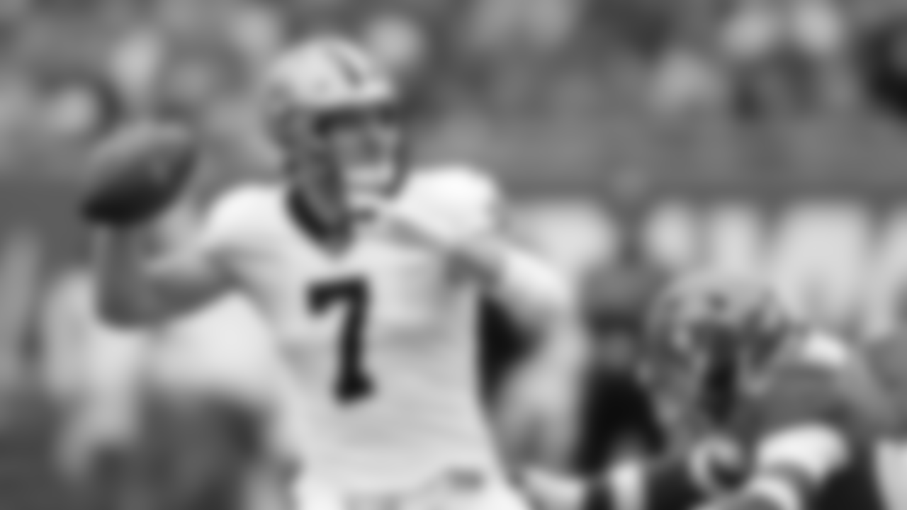 Gallery_Taysom_Hill_Best_of_2019_Photos_6